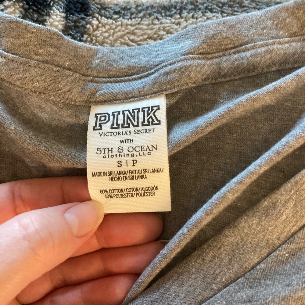 Long sleeve tshirt